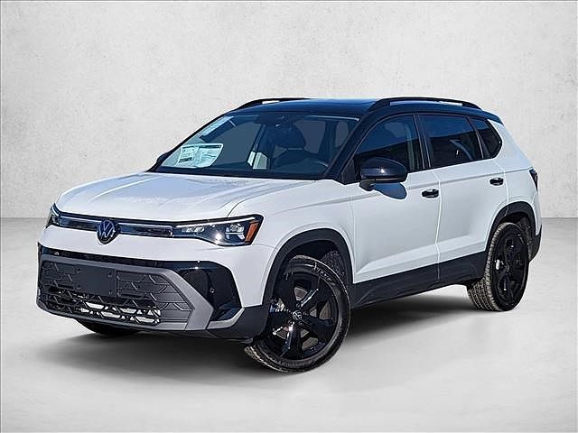 2025 Volkswagen Taos SE Black