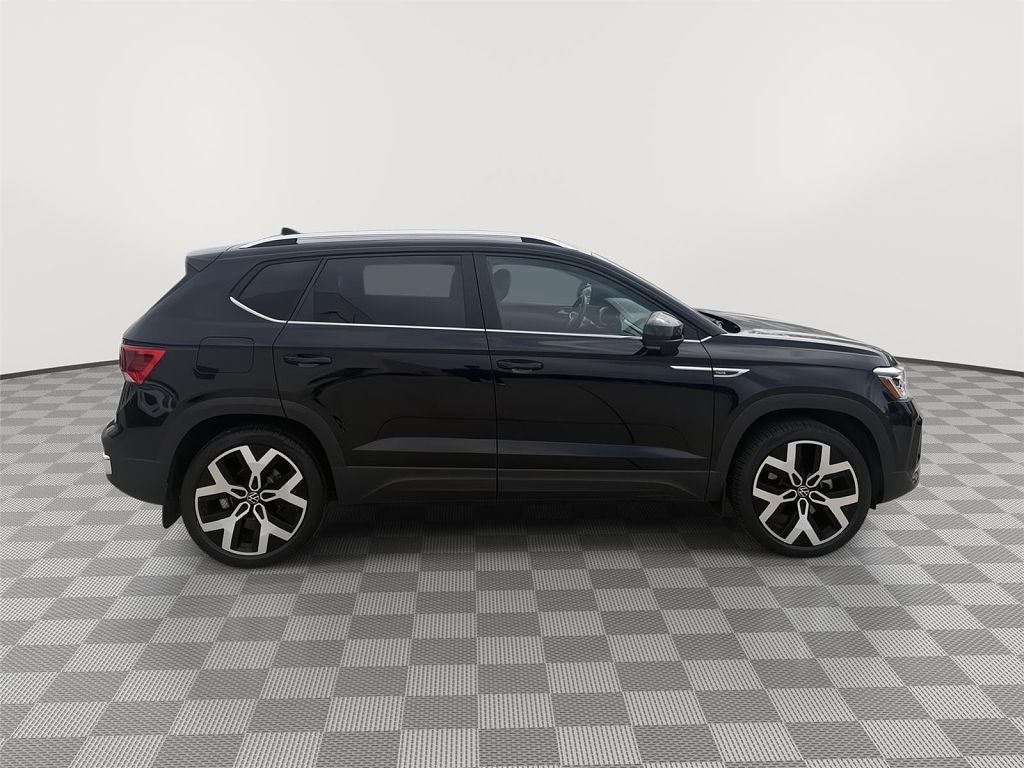 2023 Volkswagen Taos SEL