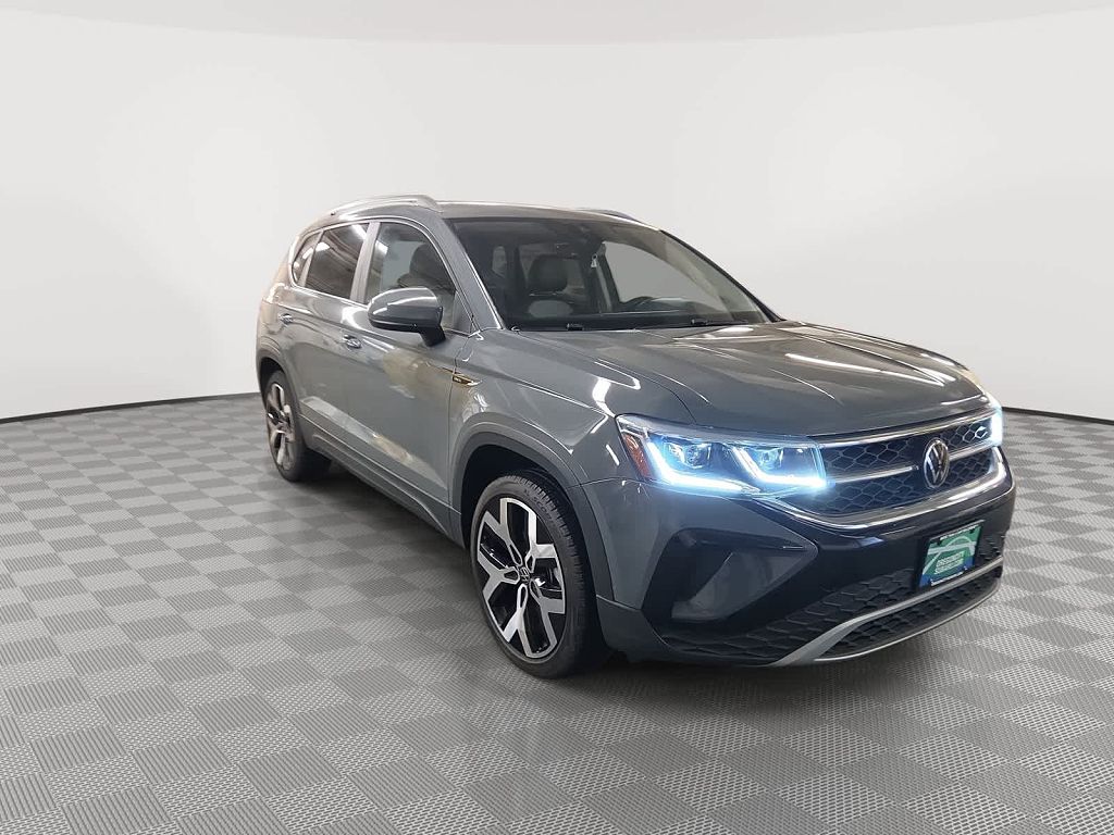 2022 Volkswagen Taos SEL