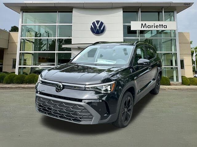 2026 Volkswagen Taos SE Black