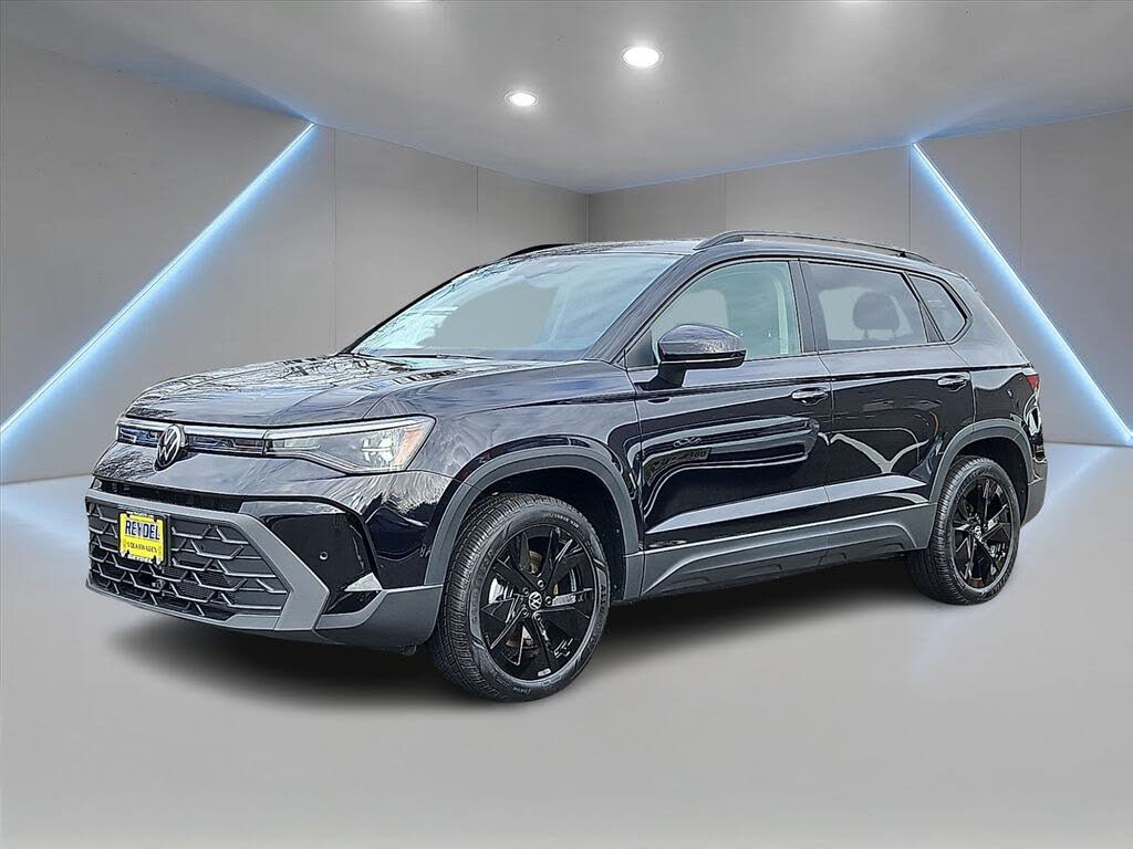 2026 Volkswagen Taos SE Black