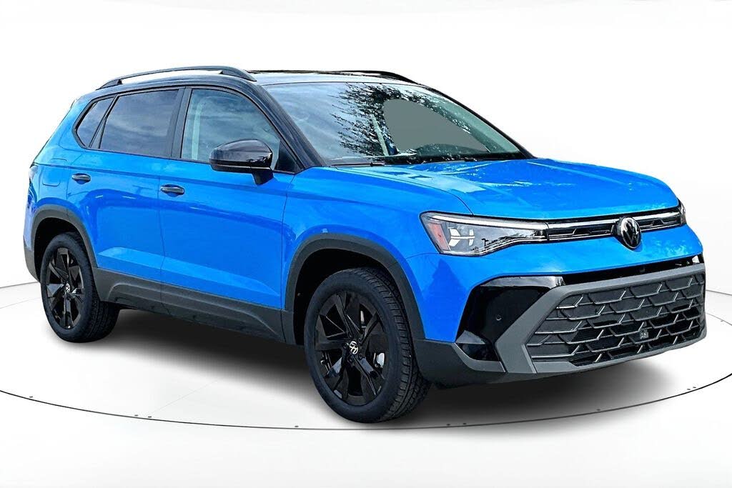 2026 Volkswagen Taos SE Black