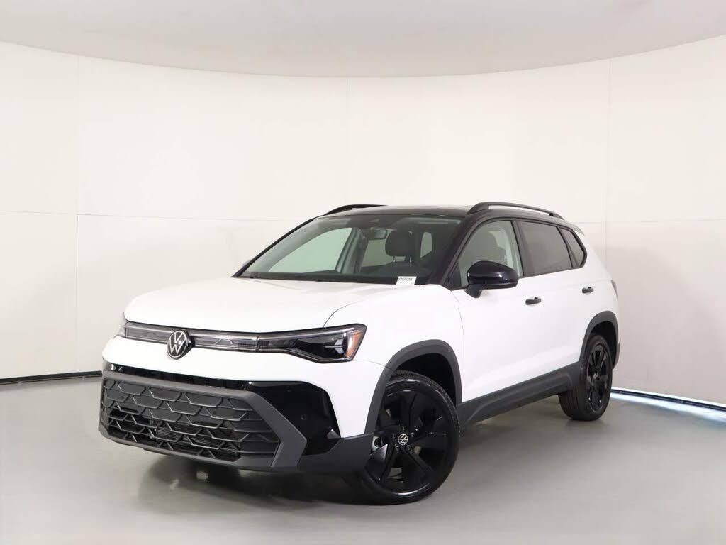2026 Volkswagen Taos SE Black