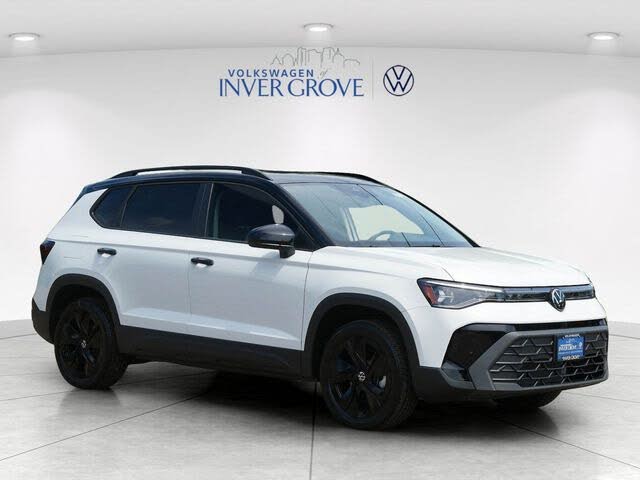 2026 Volkswagen Taos SE Black