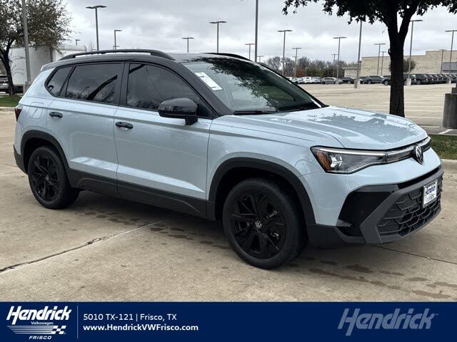 2026 Volkswagen Taos SE Black