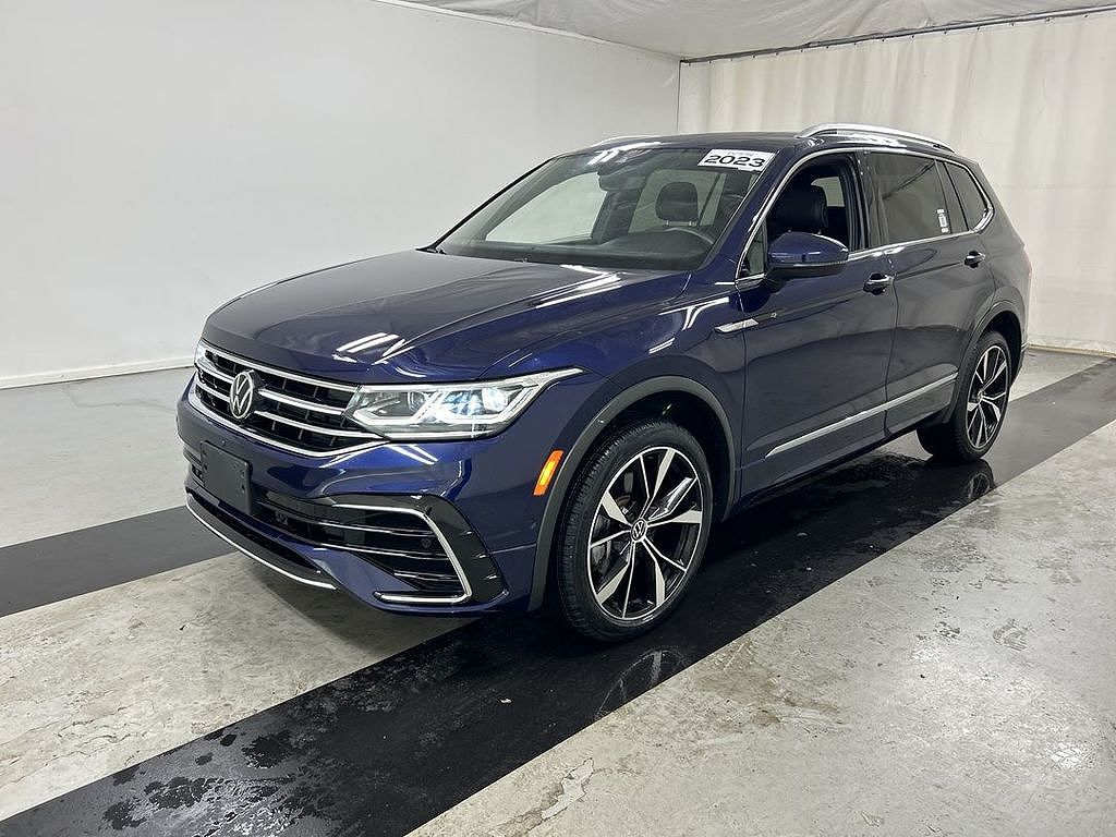 2023 Volkswagen Tiguan SEL R-Line