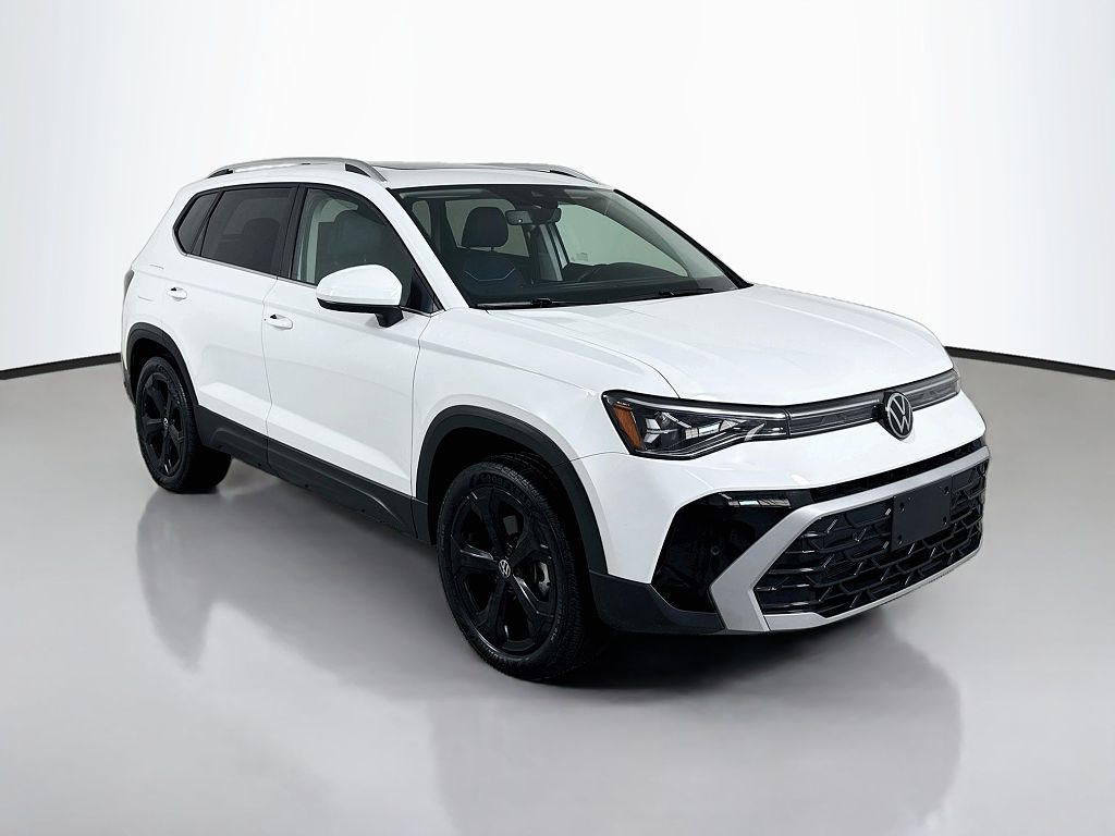 2025 Volkswagen Taos SEL