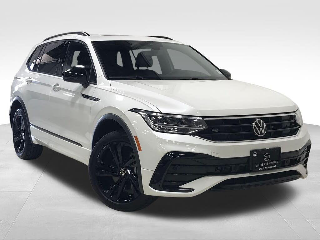 2024 Volkswagen Tiguan SE R-Line Black