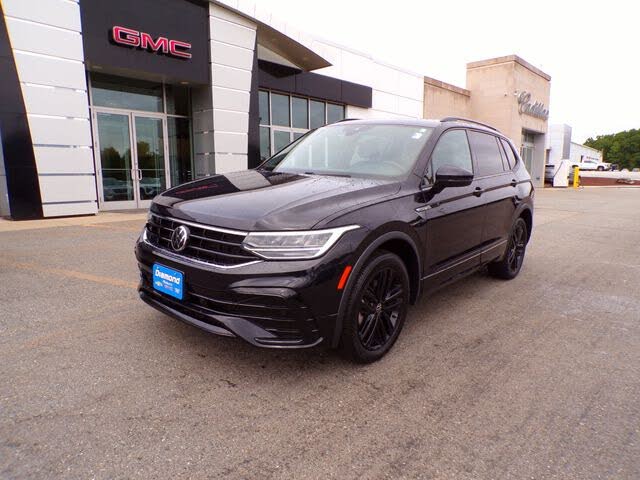 2022 Volkswagen Tiguan SE R-Line Black