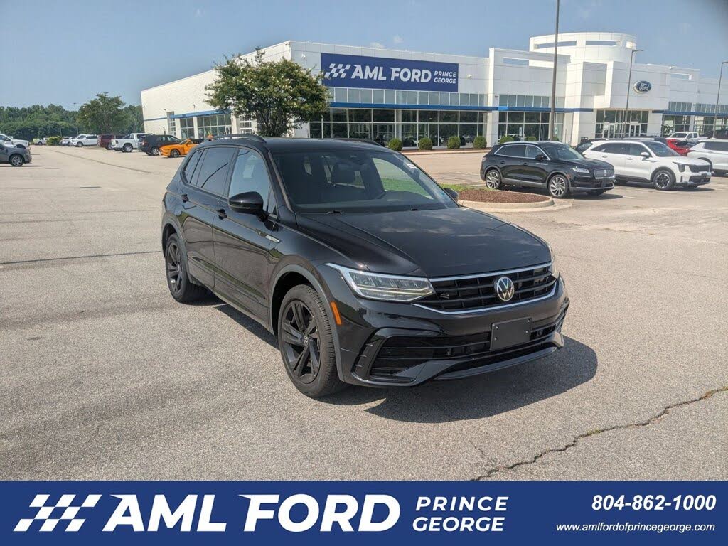 2023 Volkswagen Tiguan SE R-Line Black