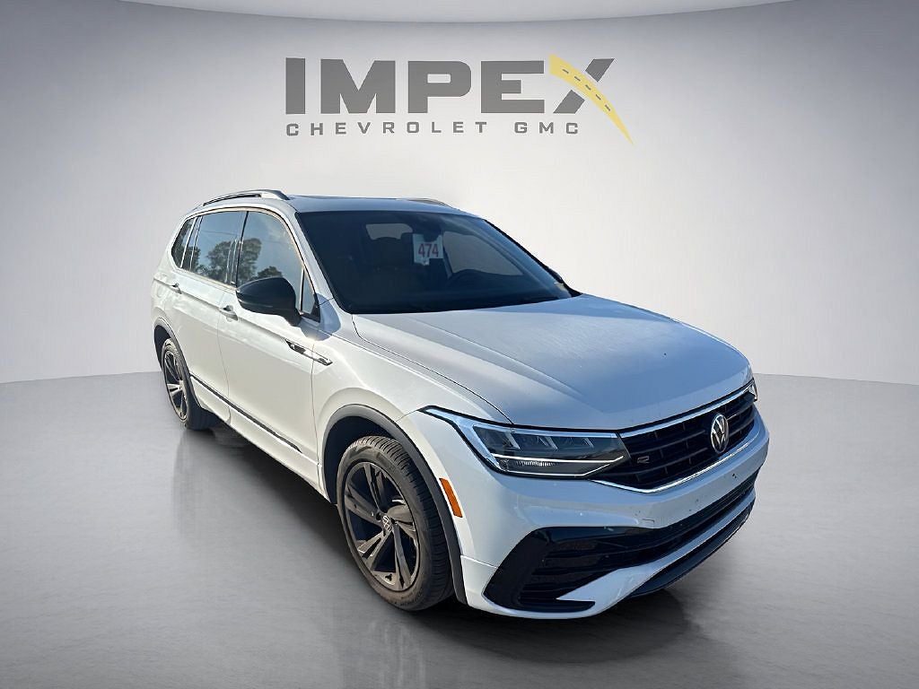2024 Volkswagen Tiguan SE R-Line Black
