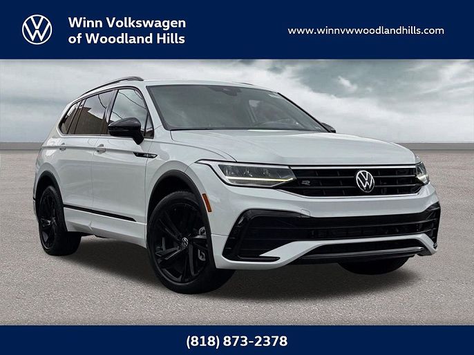 2023 Volkswagen Tiguan SE R-Line Black
