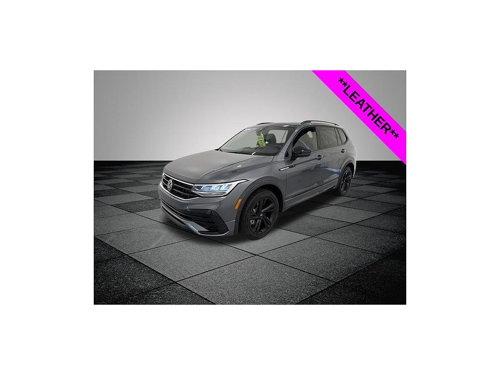 2024 Volkswagen Tiguan 2.0T SE R-Line Black
