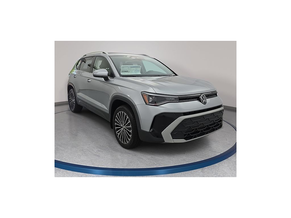2025 Volkswagen Taos SE