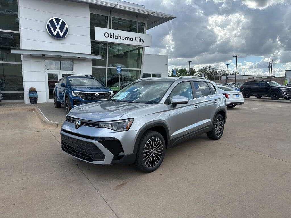 2026 Volkswagen Taos SE