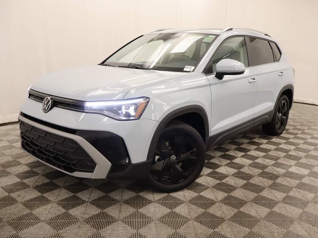 2026 Volkswagen Taos SE