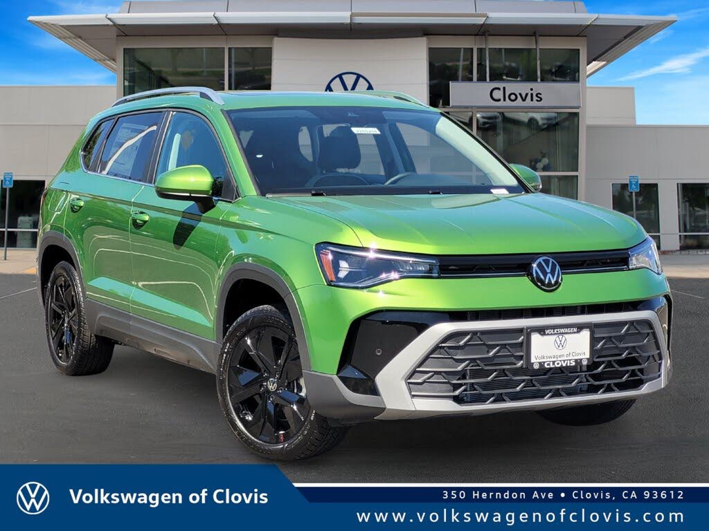 2026 Volkswagen Taos SE