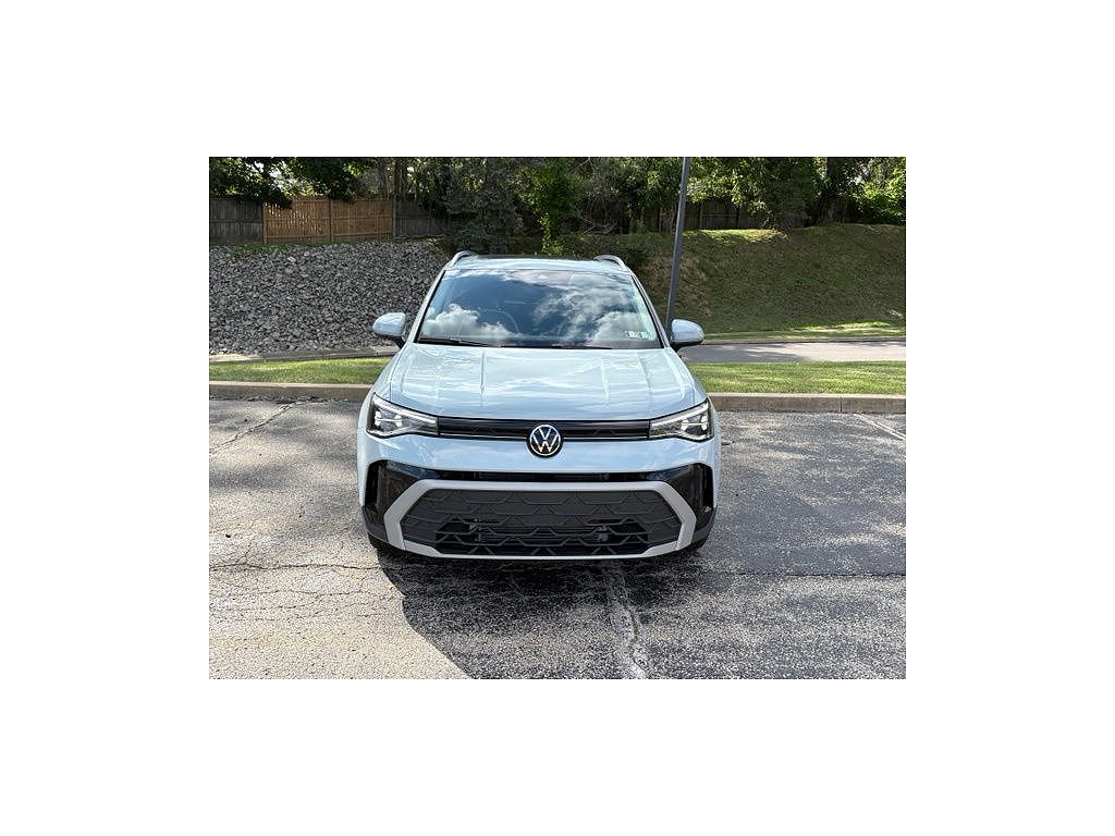2026 Volkswagen Taos SE