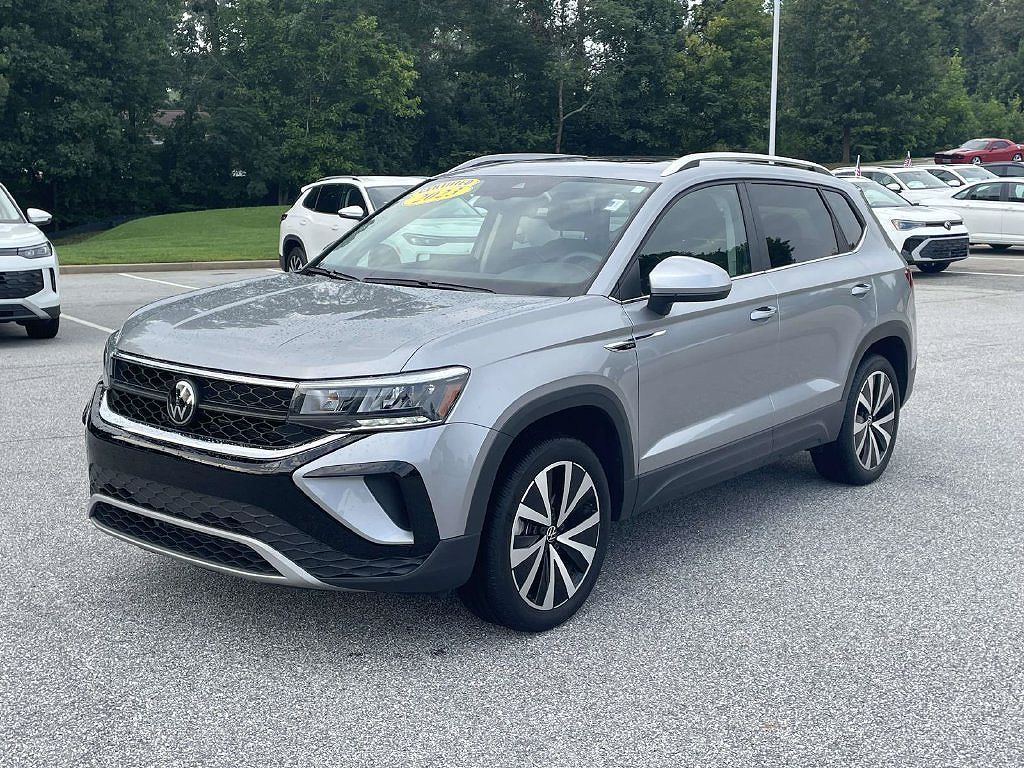 2023 Volkswagen Taos SE