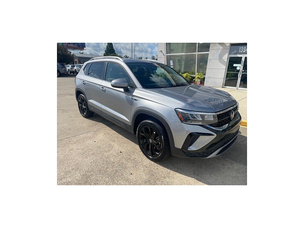 2024 Volkswagen Taos SE