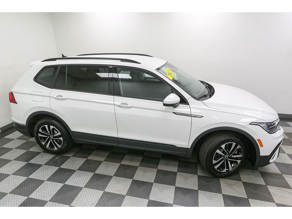 2024 Volkswagen Tiguan S