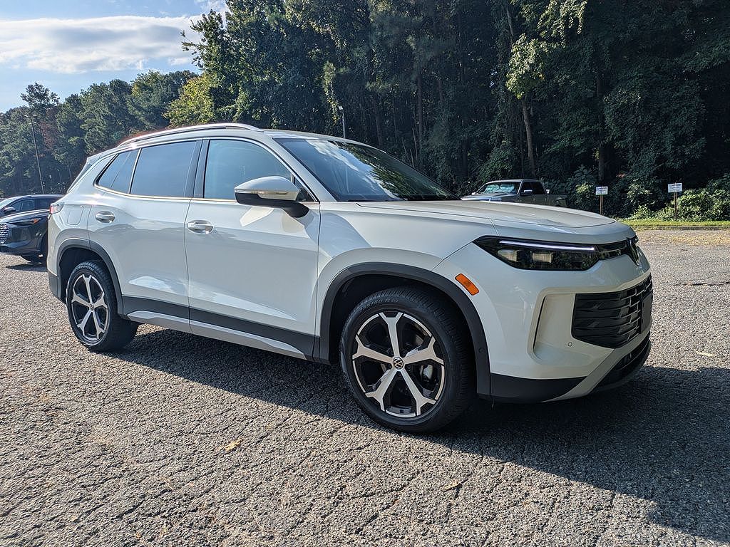 2025 Volkswagen Tiguan SE
