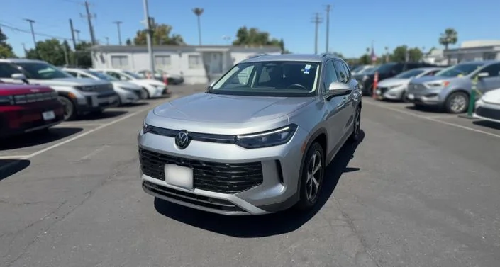 2026 Volkswagen Tiguan SE