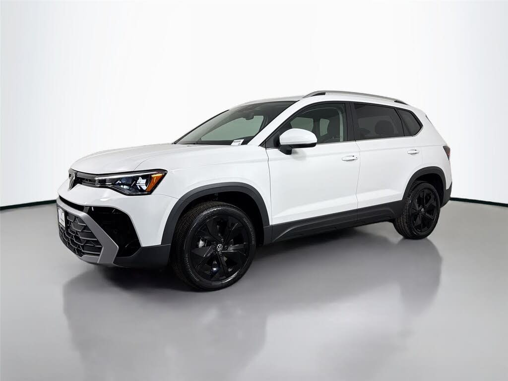 2026 Volkswagen Taos SE