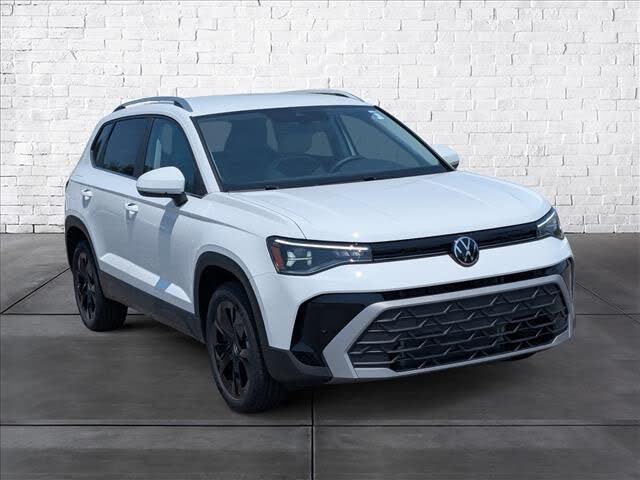 2026 Volkswagen Taos SE