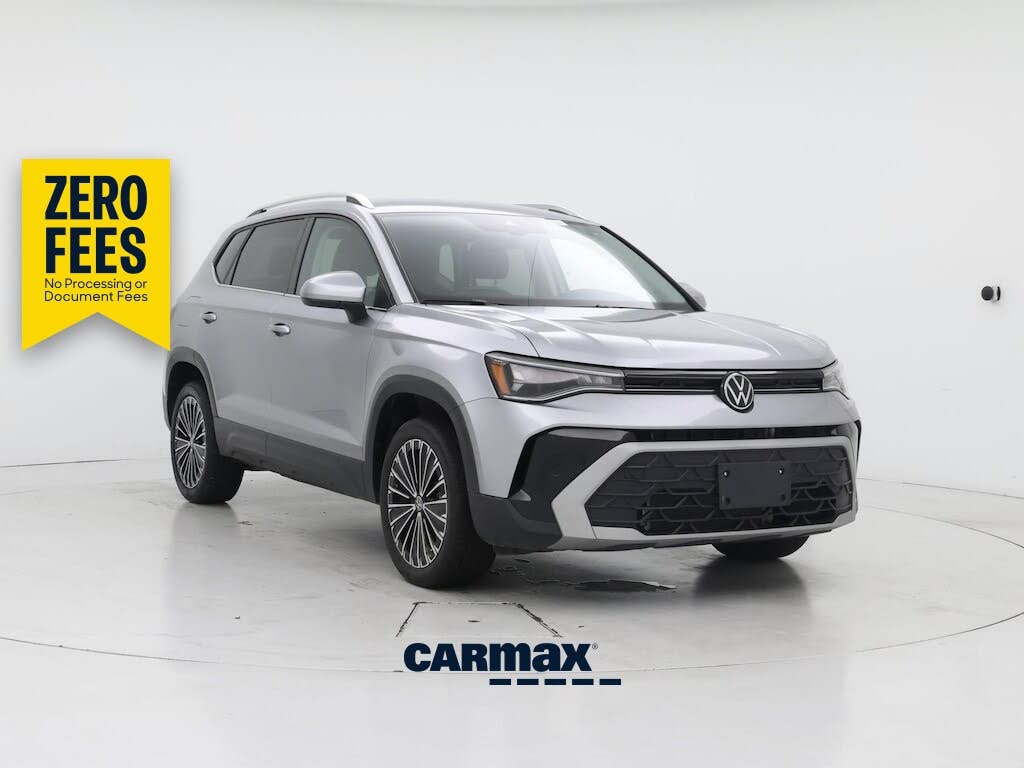 2025 Volkswagen Taos SE