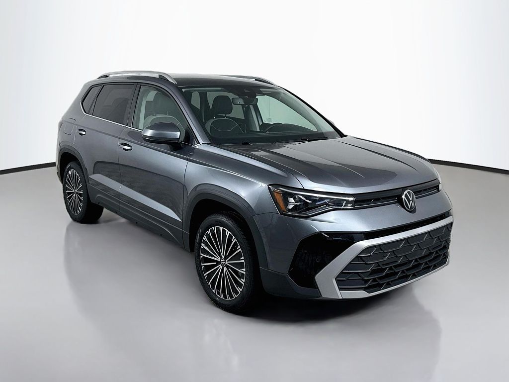2025 Volkswagen Taos SE