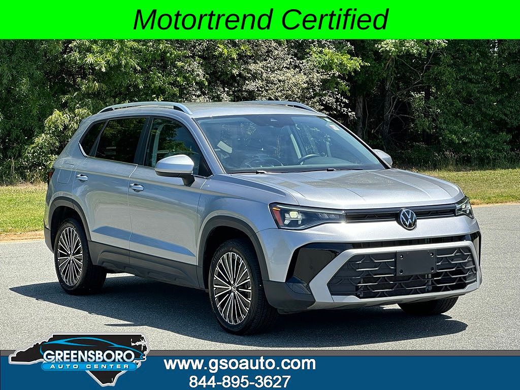 2025 Volkswagen Taos SE