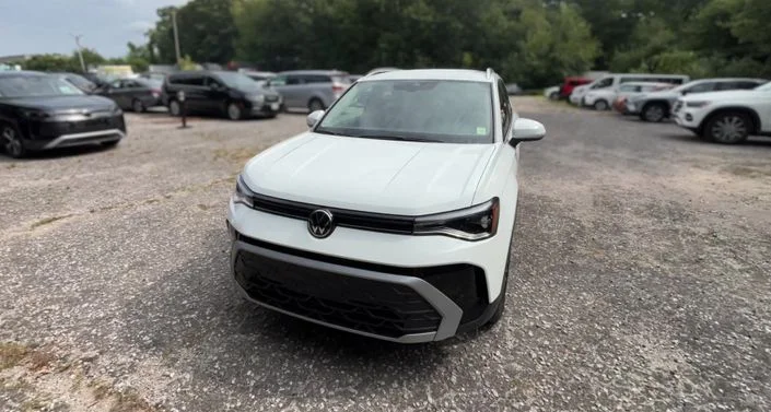 2026 Volkswagen Taos SE