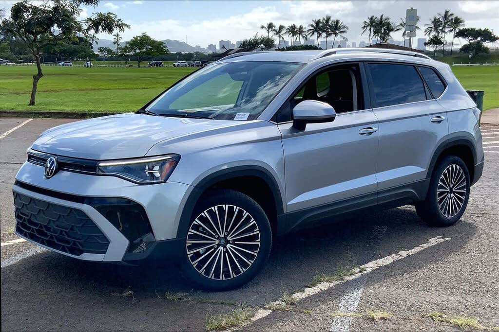 2026 Volkswagen Taos SE