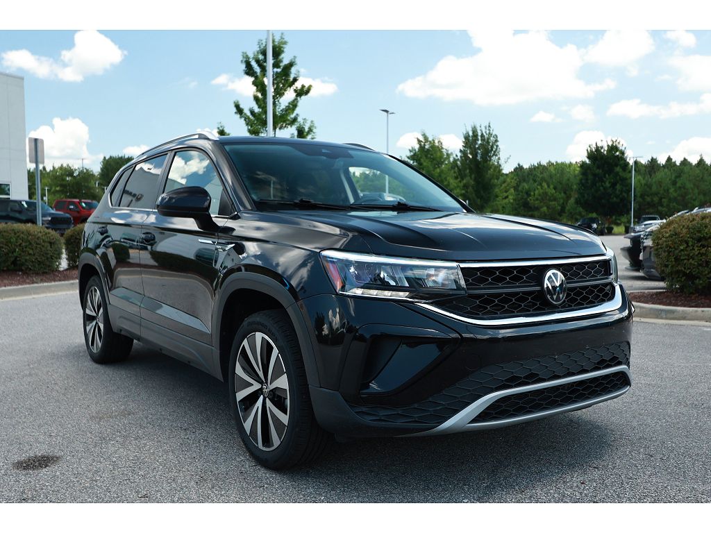 2024 Volkswagen Taos SE