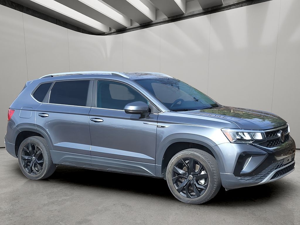2023 Volkswagen Taos SE