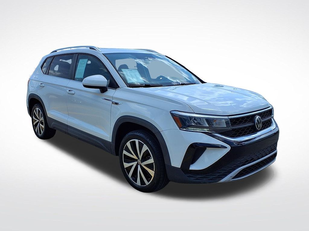 2022 Volkswagen Taos SE