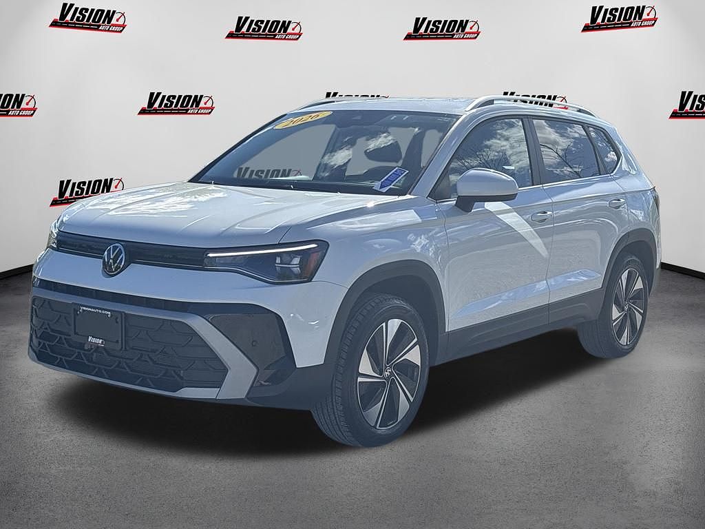 2026 Volkswagen Taos SE
