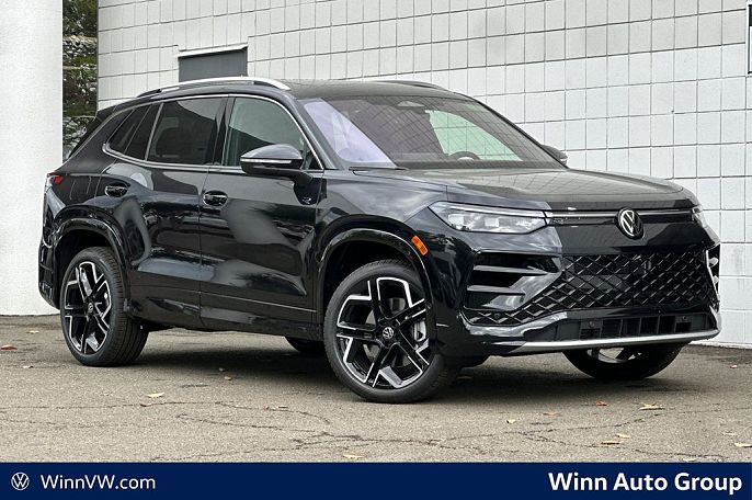 2026 Volkswagen Tiguan SEL R-Line Turbo