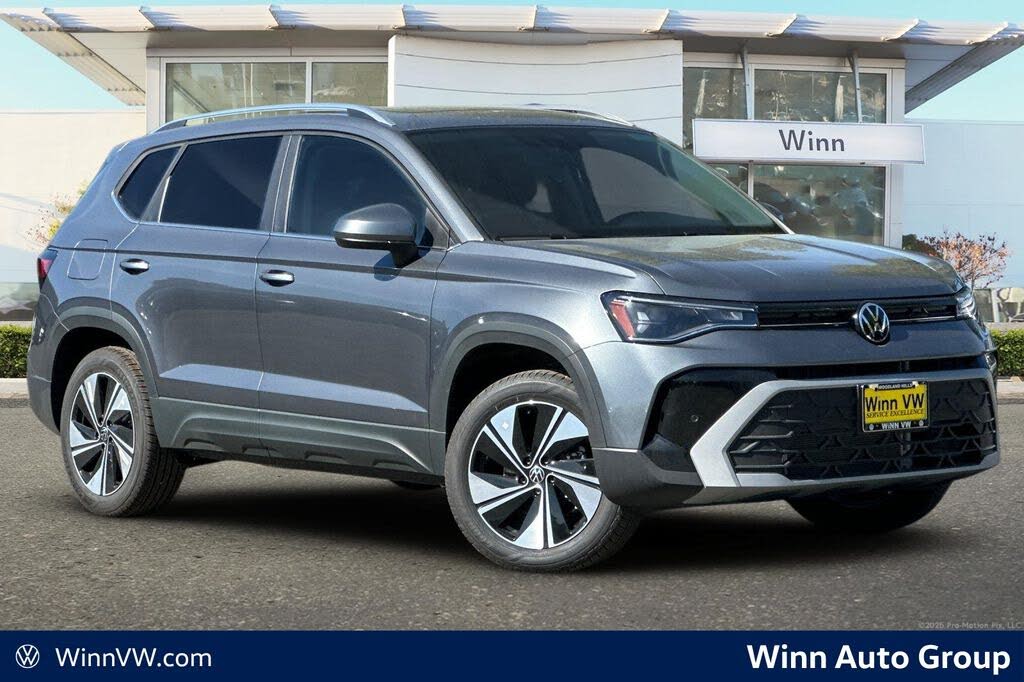2026 Volkswagen Taos SE