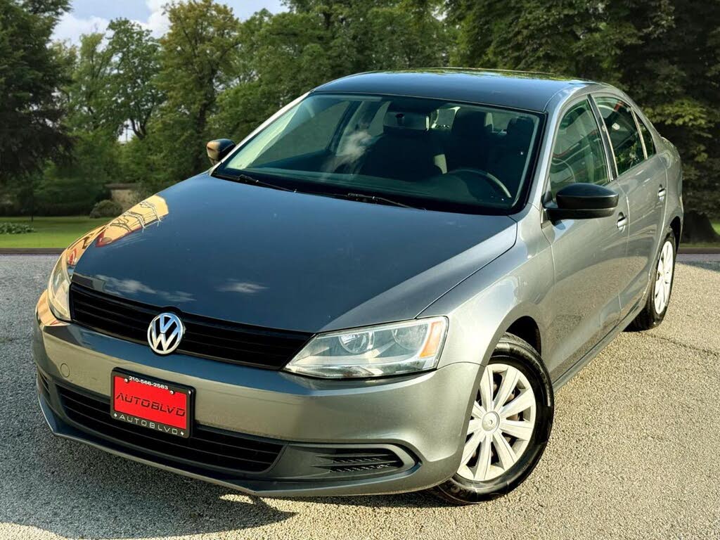 2014 Volkswagen Jetta Sedan 4dr Man Base