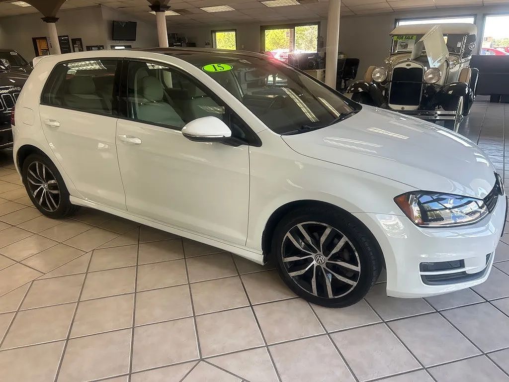 2015 Volkswagen Golf TSI S
