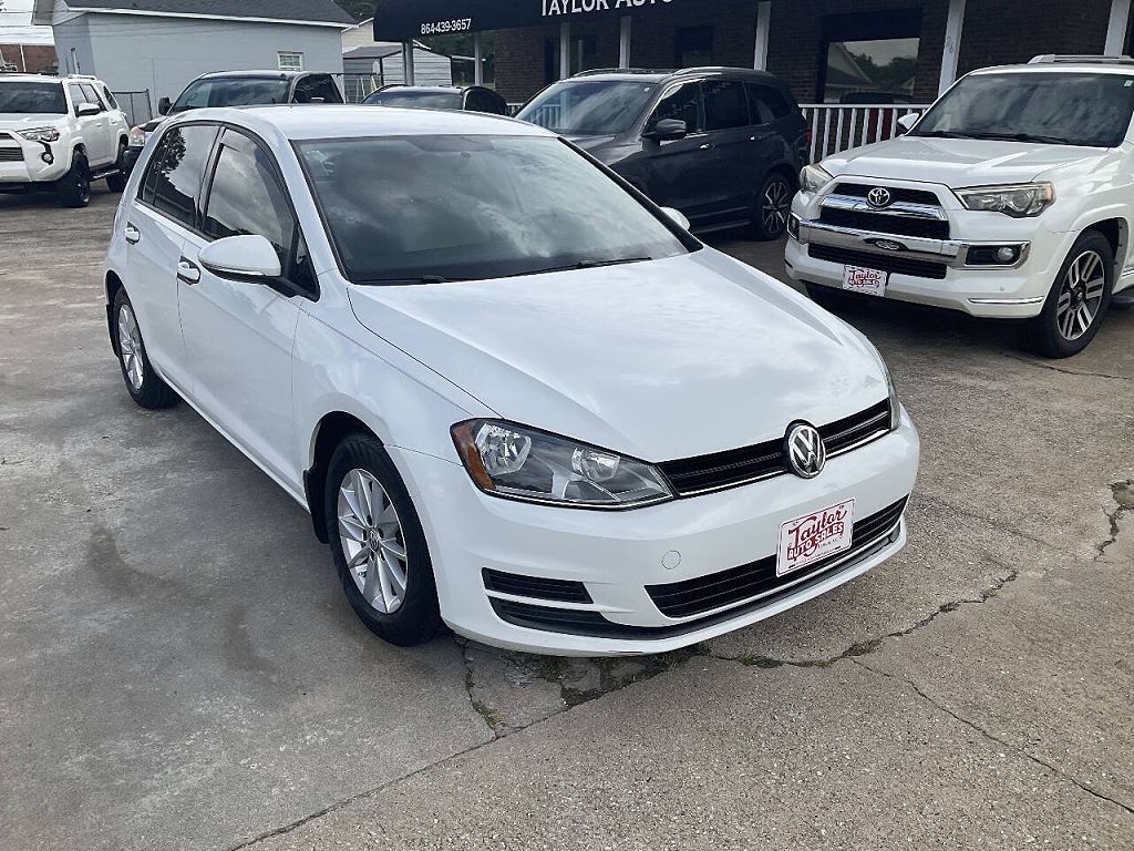 2015 Volkswagen Golf TSI SE