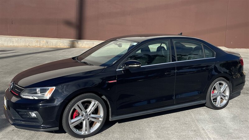 2016 Volkswagen Jetta 2.0T GLI SE PZEV