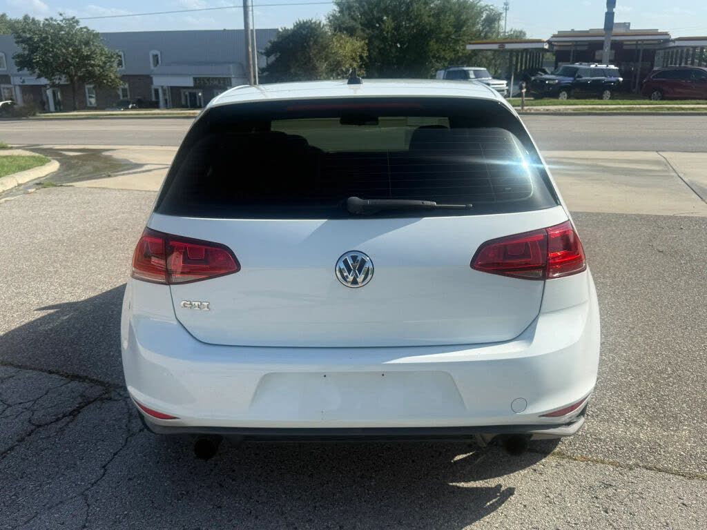 2015 Volkswagen GTI SE
