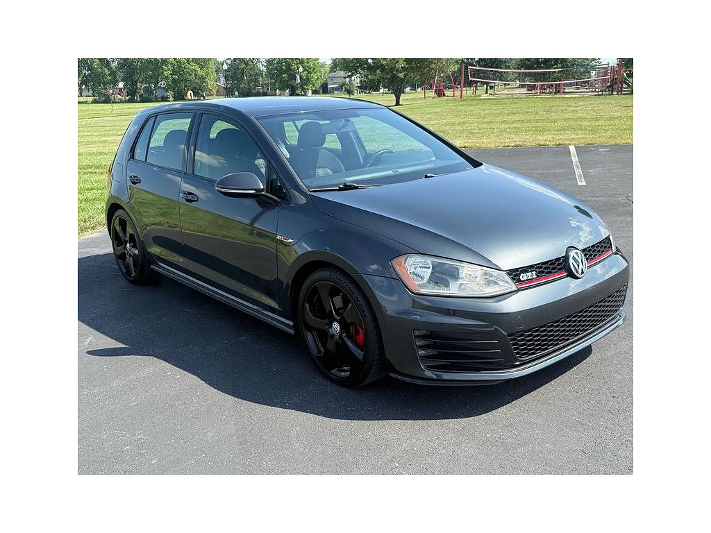 2015 Volkswagen GTI SE