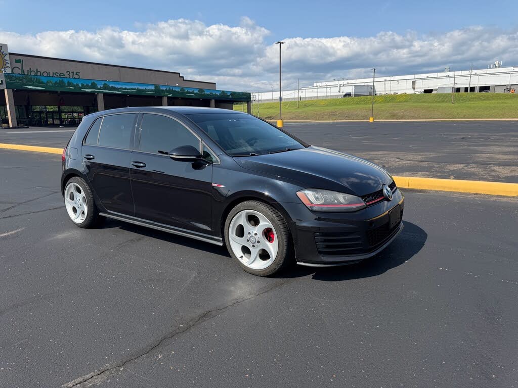 2015 Volkswagen GTI S