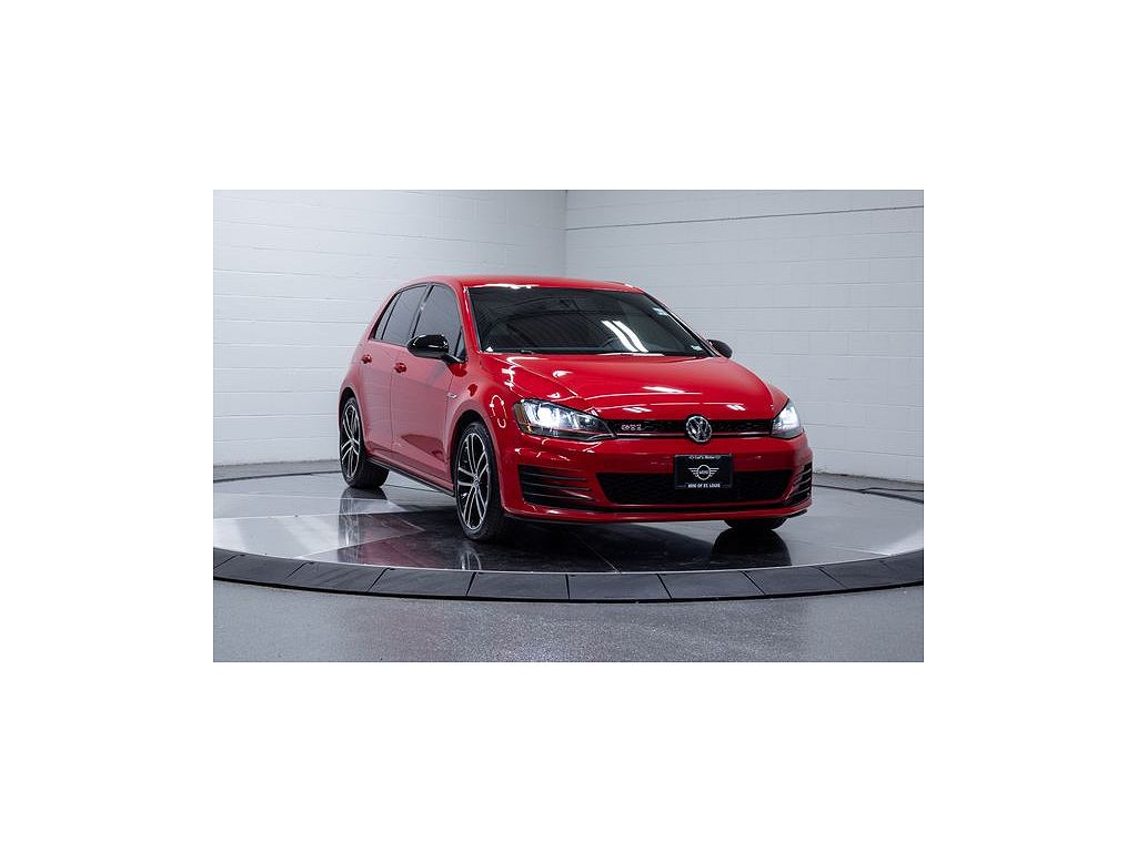 2017 Volkswagen Golf GTI Sport