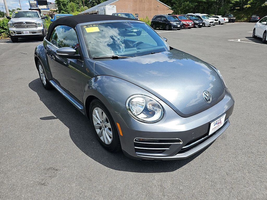2018 Volkswagen Beetle 2.0T S