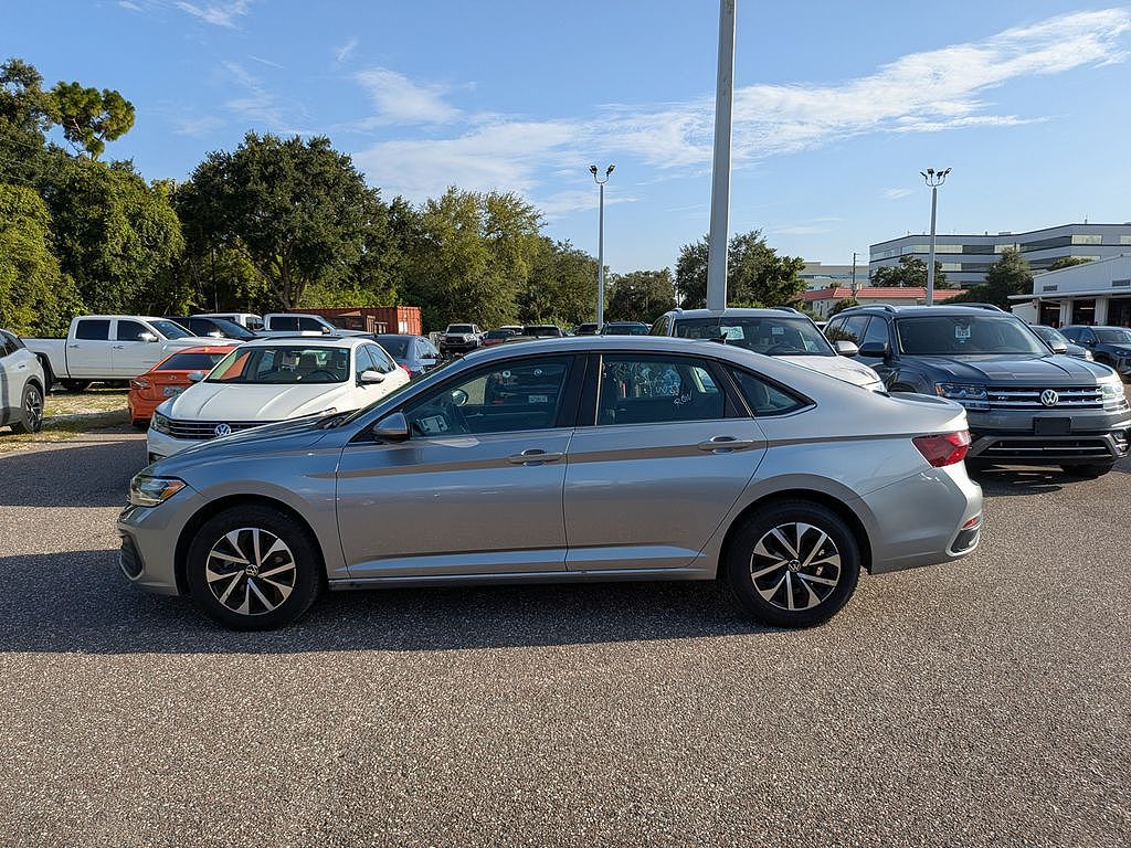 2024 Volkswagen Jetta S